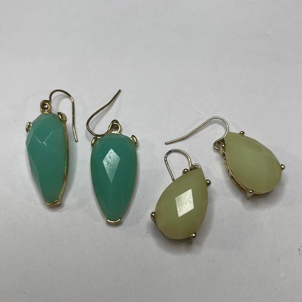 Two pair of dangle earrings druzy drusy style turquoise cream yellow faceted